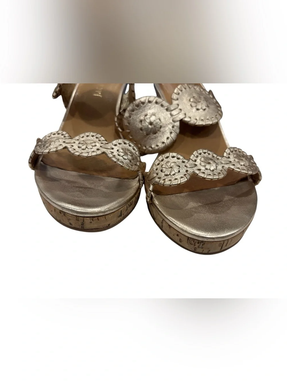 Jack Rogers Lauren Mid Wedge Size 9 in Platinum